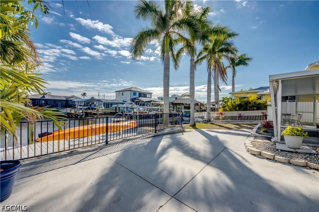 12262 Boat Shell DR