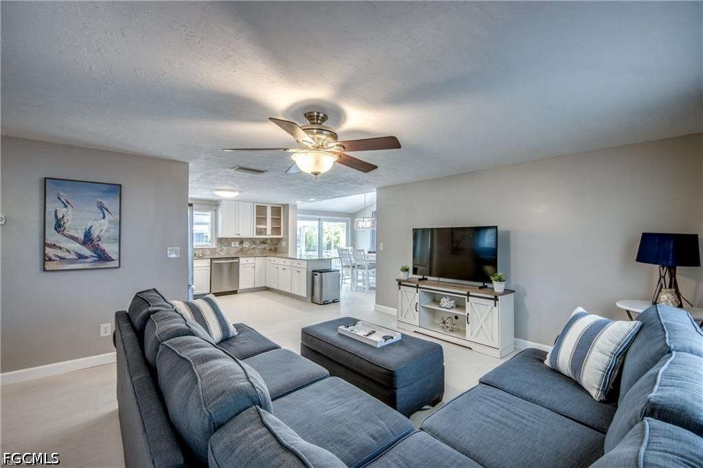 12262 Boat Shell DR