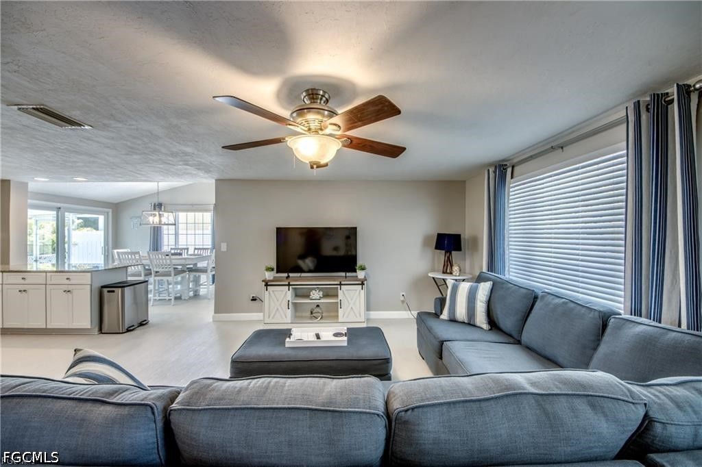 12262 Boat Shell DR