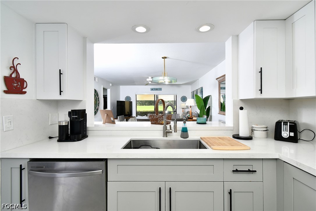 12150 Kelly Sands WAY 607