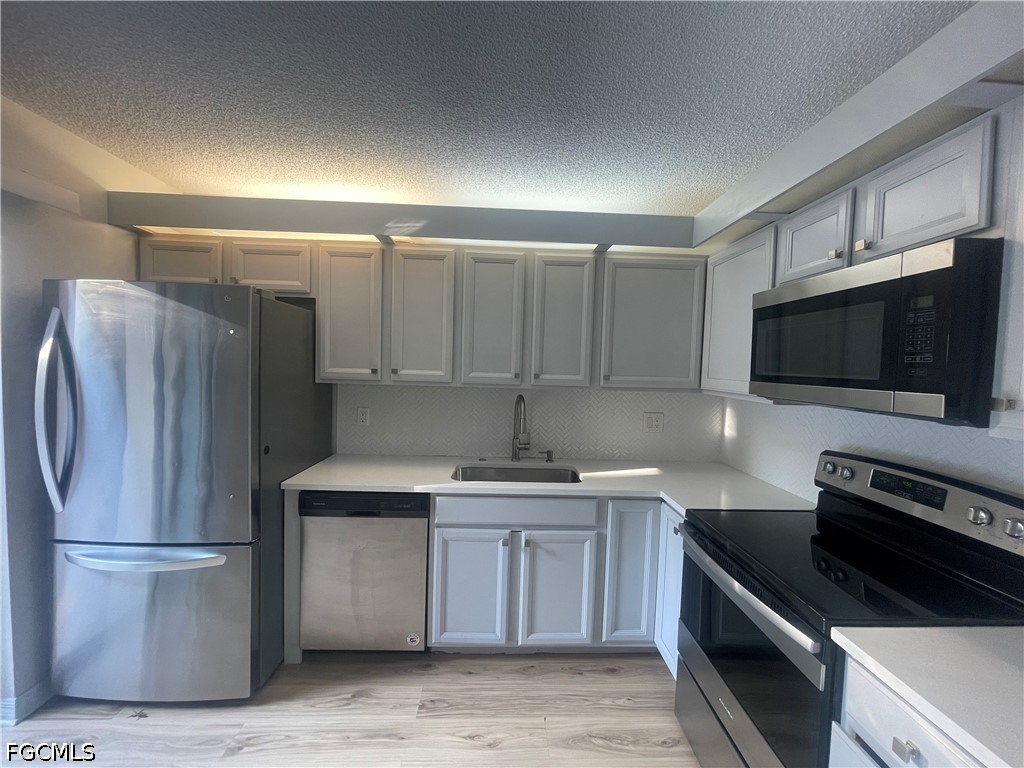 5218 Cedarbend DR 4