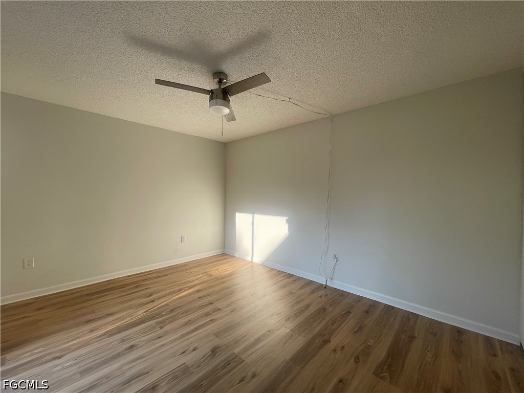 5218 Cedarbend DR 4
