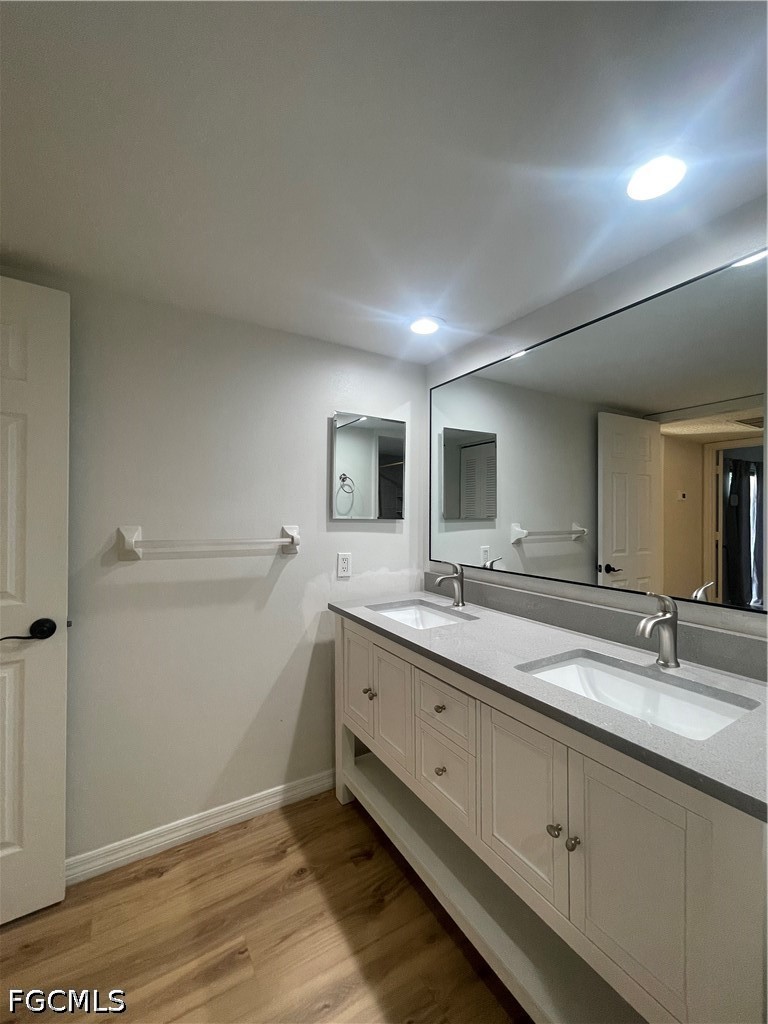 5218 Cedarbend DR 4