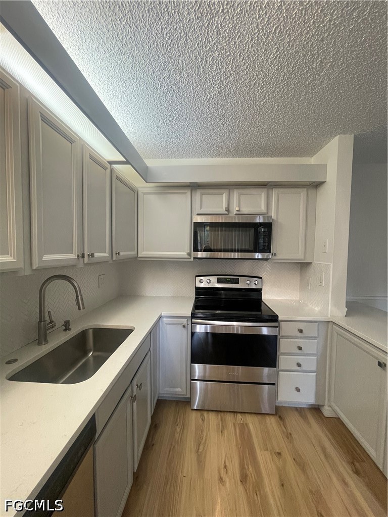 5218 Cedarbend DR 4