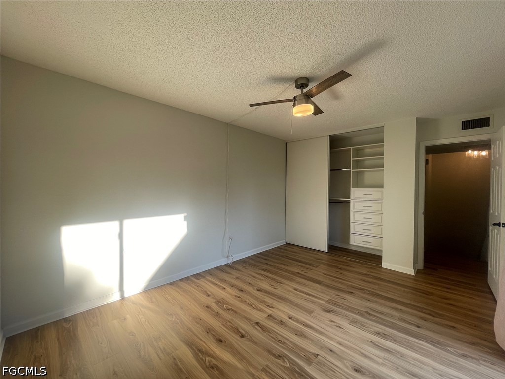 5218 Cedarbend DR 4