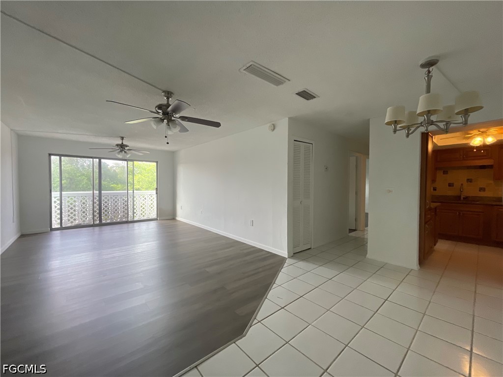 3704 Broadway 318