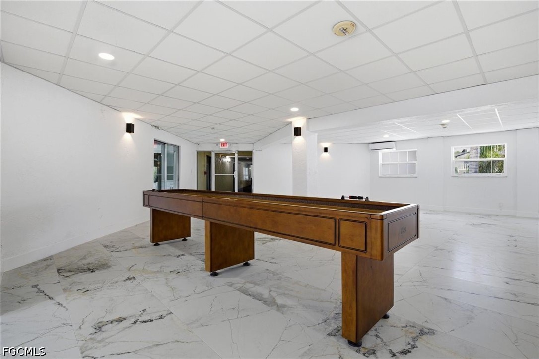 3704 Broadway 318