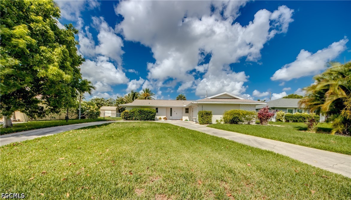 4424 SE 11th PL