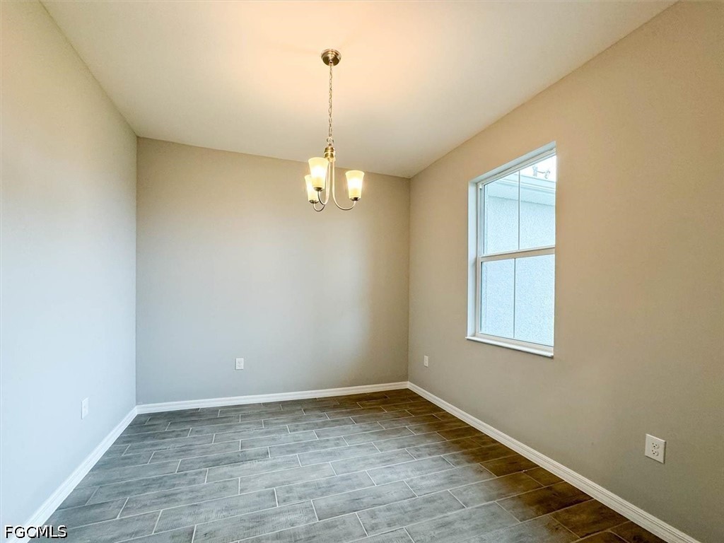 512 NW 25th AVE