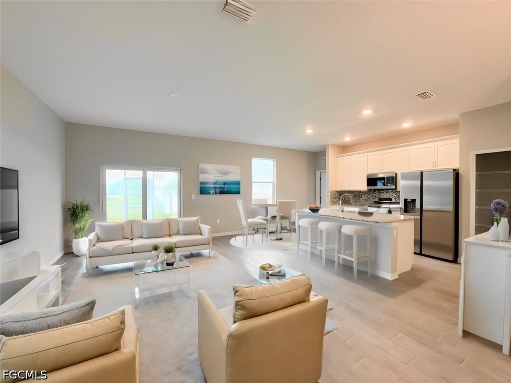 512 NW 25th AVE