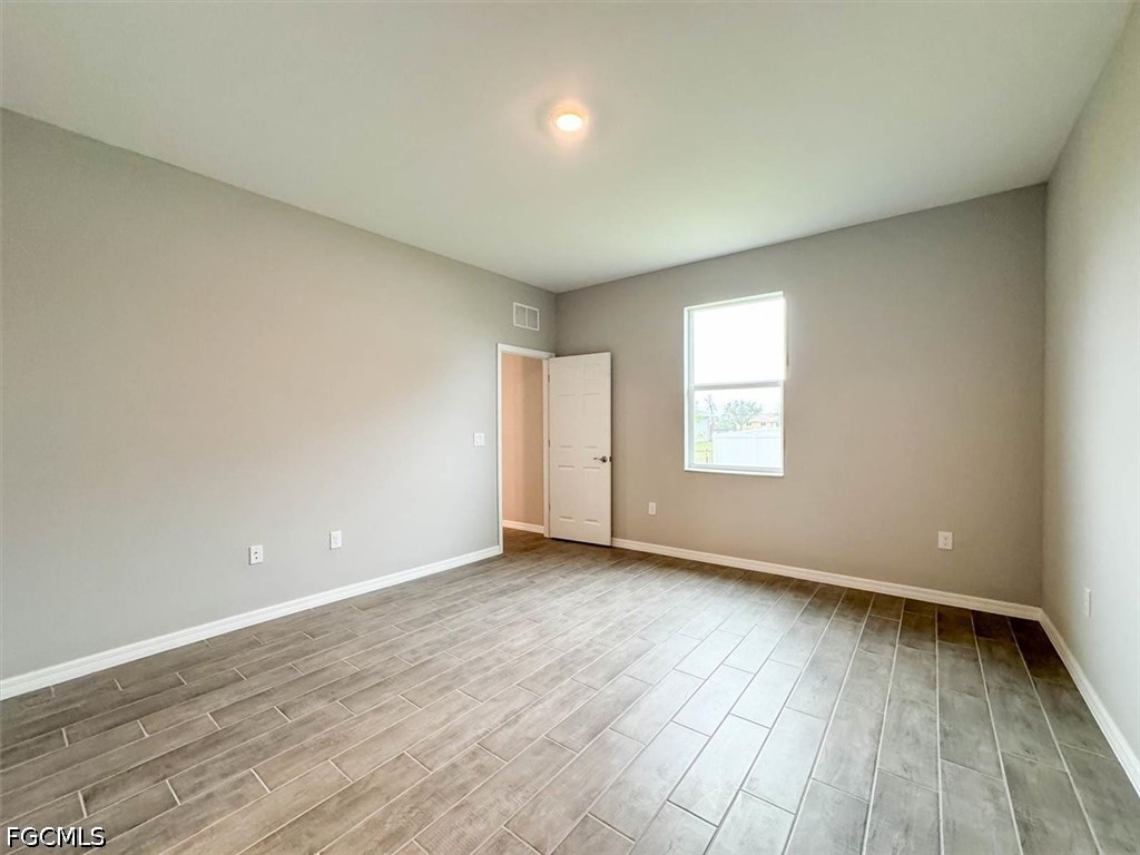 512 NW 25th AVE