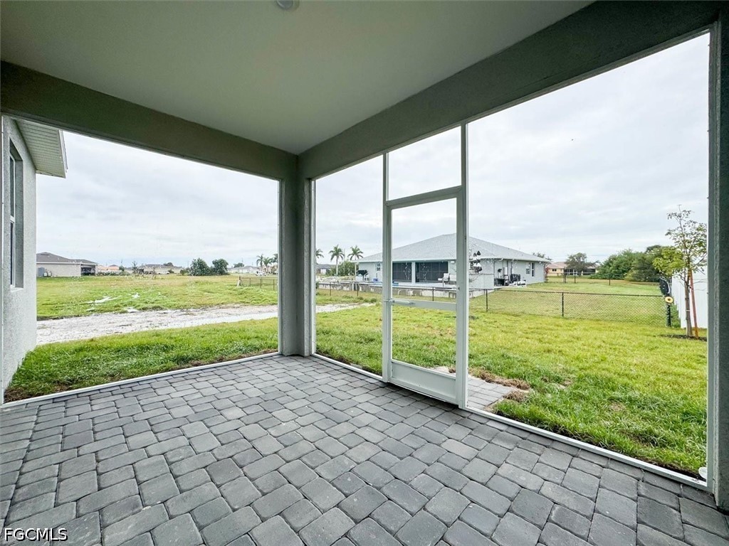512 NW 25th AVE