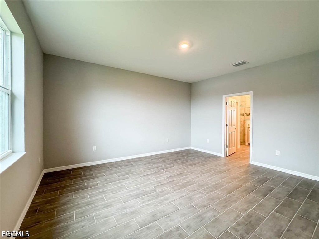 512 NW 25th AVE