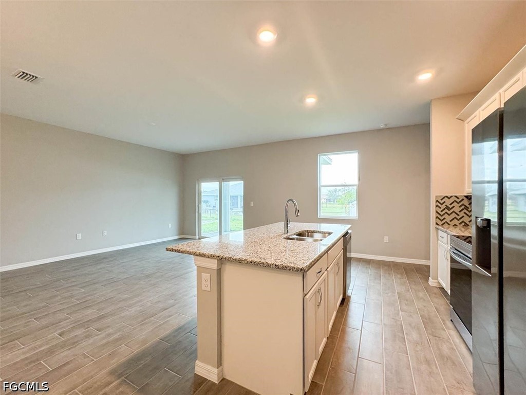 512 NW 25th AVE