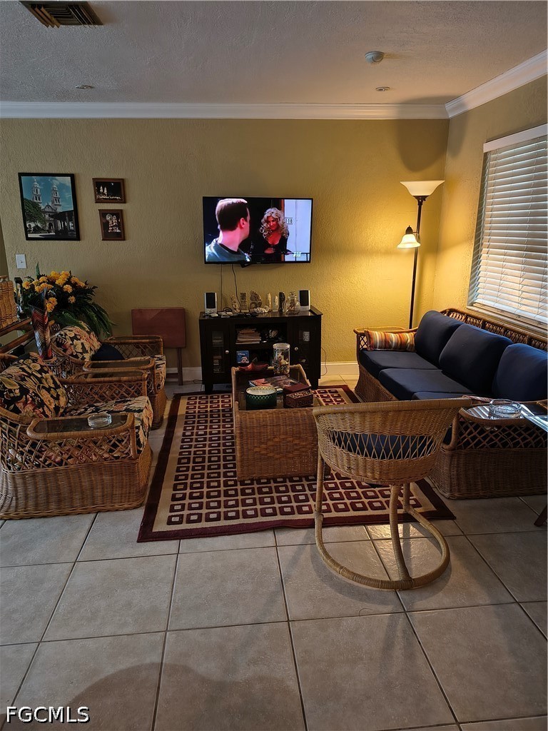 1008 Cortez AVE