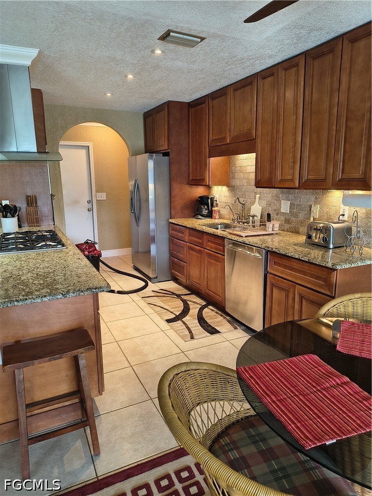 1008 Cortez AVE