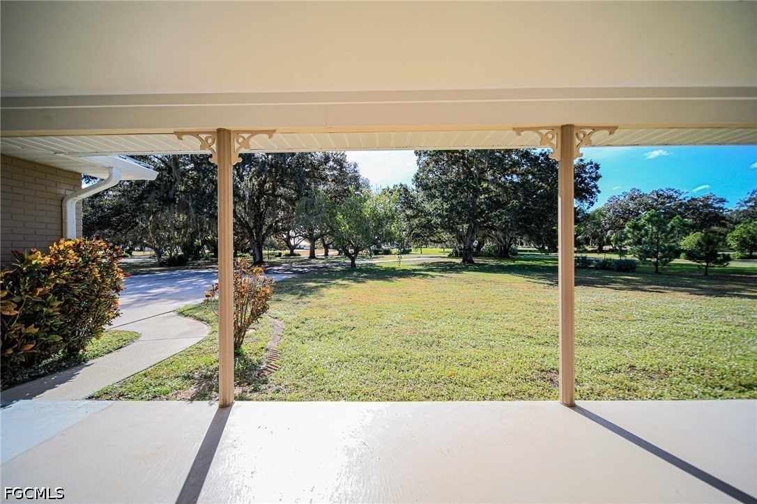 1250 Riverbend DR