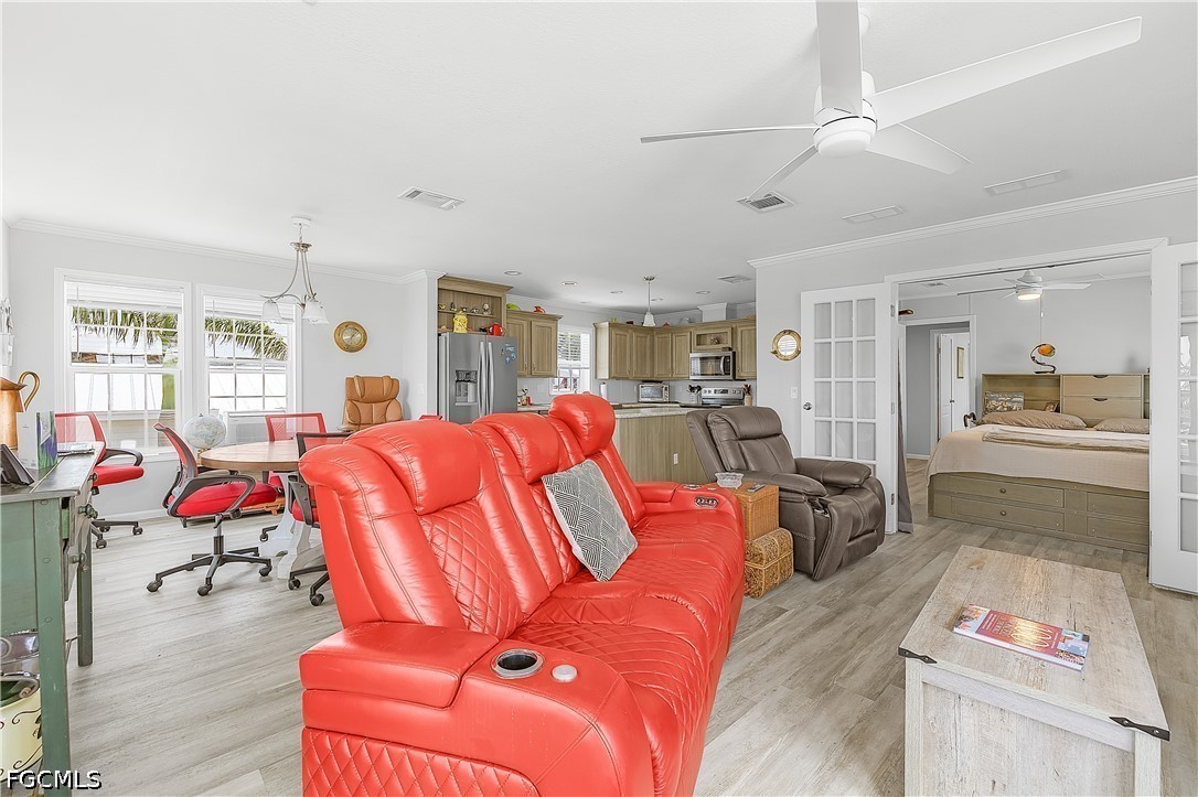 2452 York RD