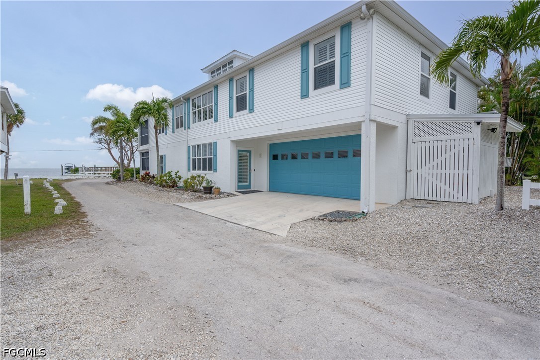 8550 Ebbtide WAY