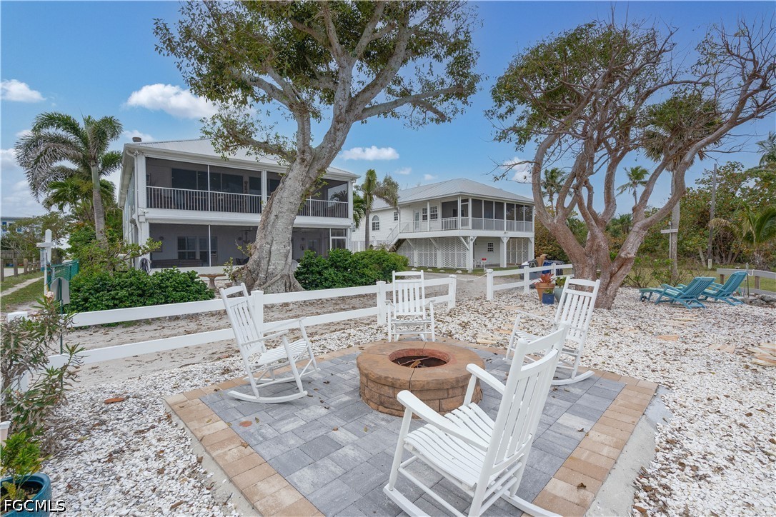 8550 Ebbtide WAY