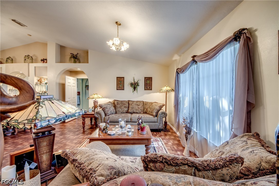 4600 SW 5th PL