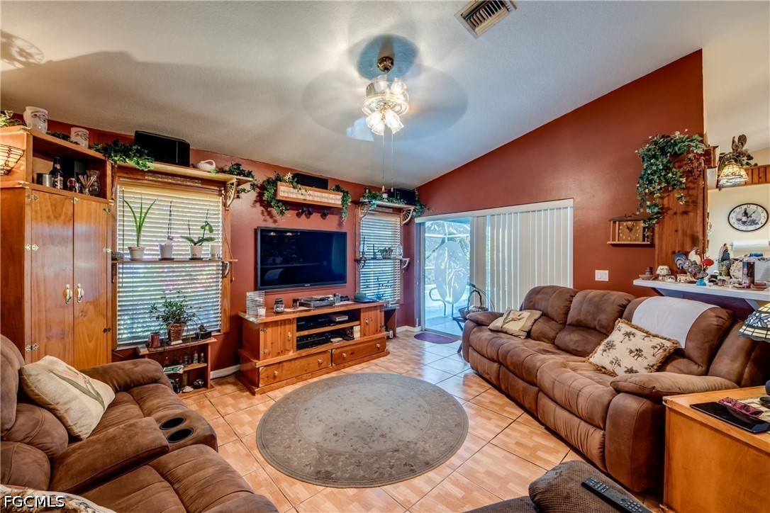 4600 SW 5th PL