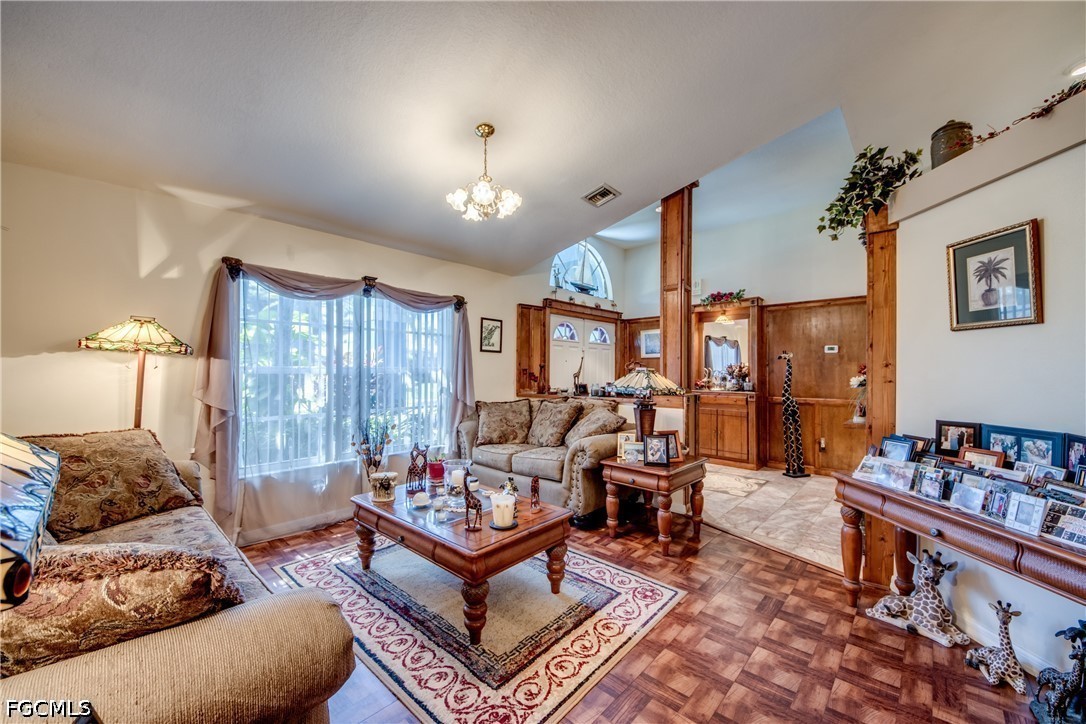 4600 SW 5th PL