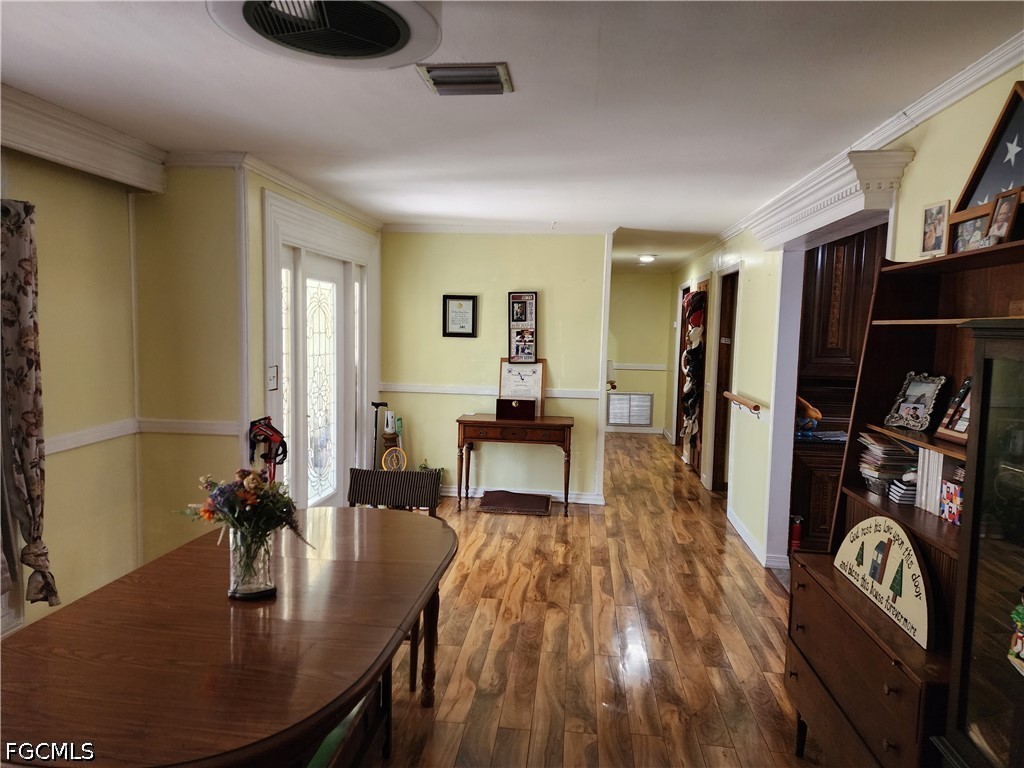 1370 Harbor View DR