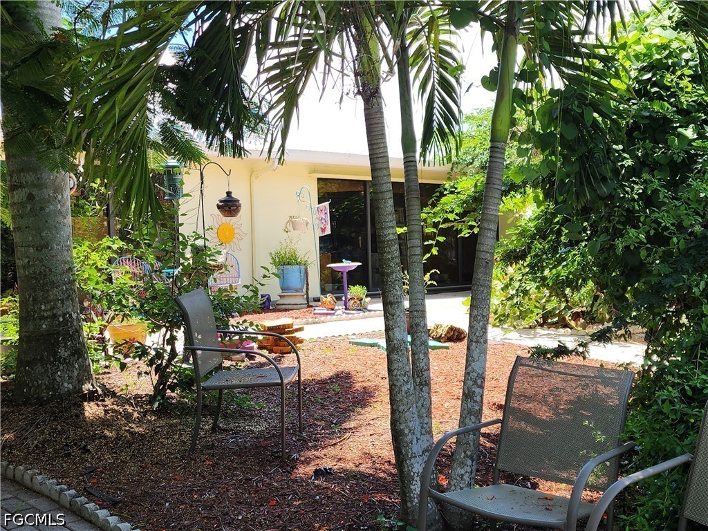 1370 Harbor View DR