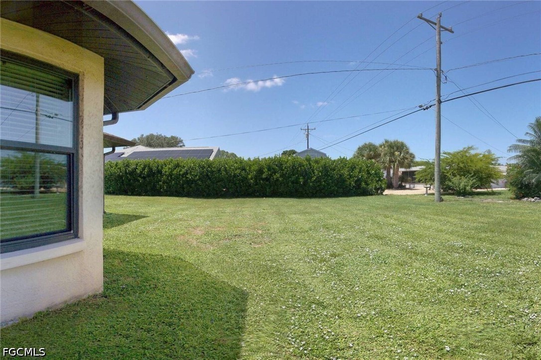 1301 SE 26th TER