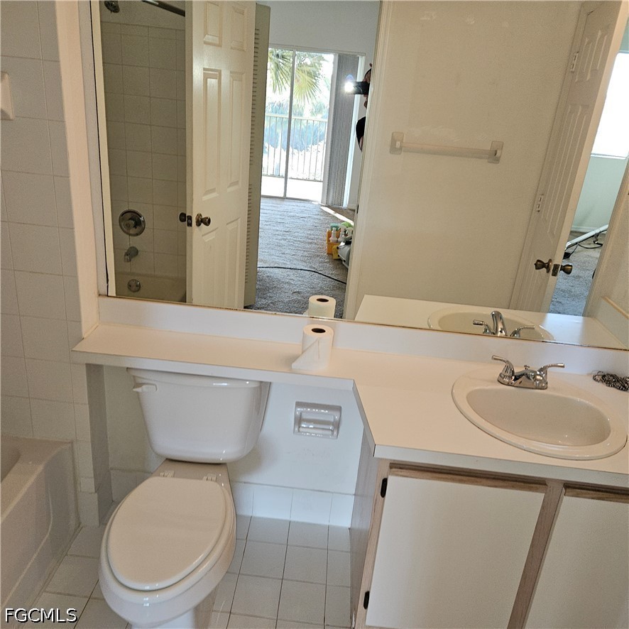 6481 Aragon WAY 303