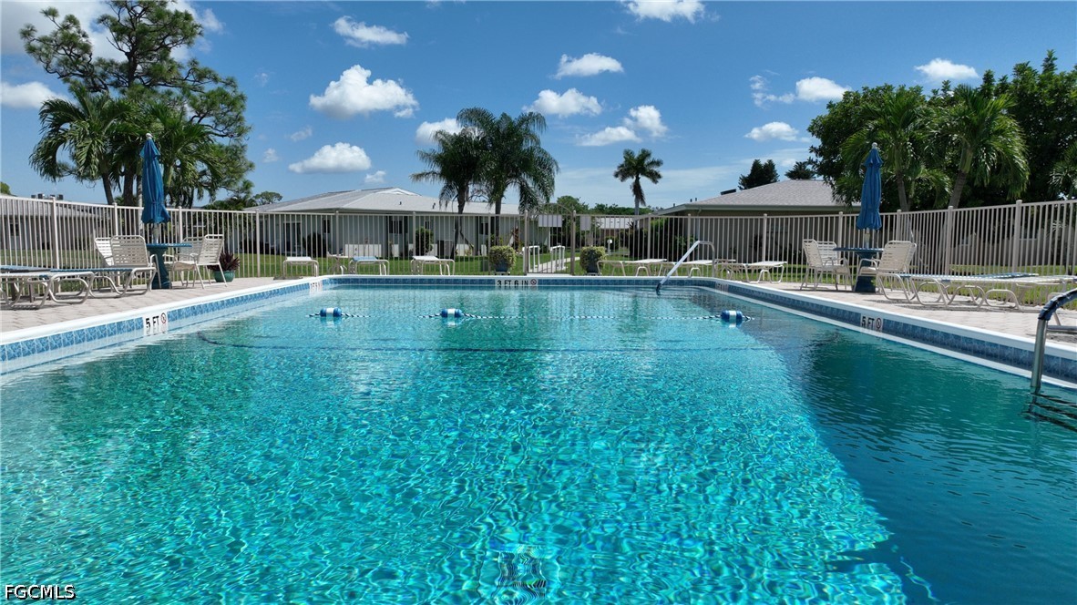 8524 Dominican CT