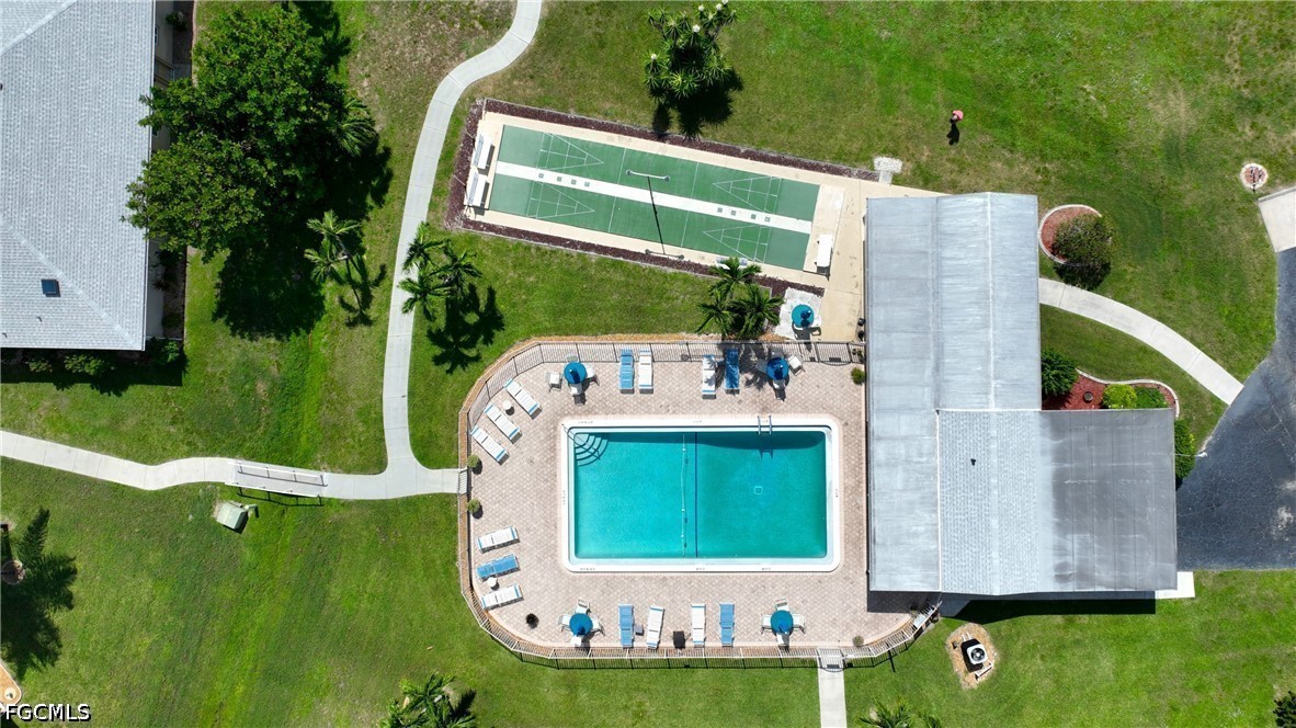 8524 Dominican CT