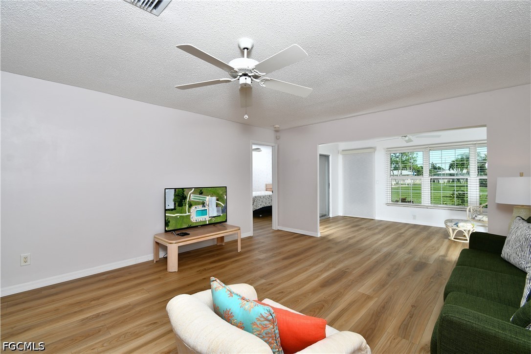 8524 Dominican CT
