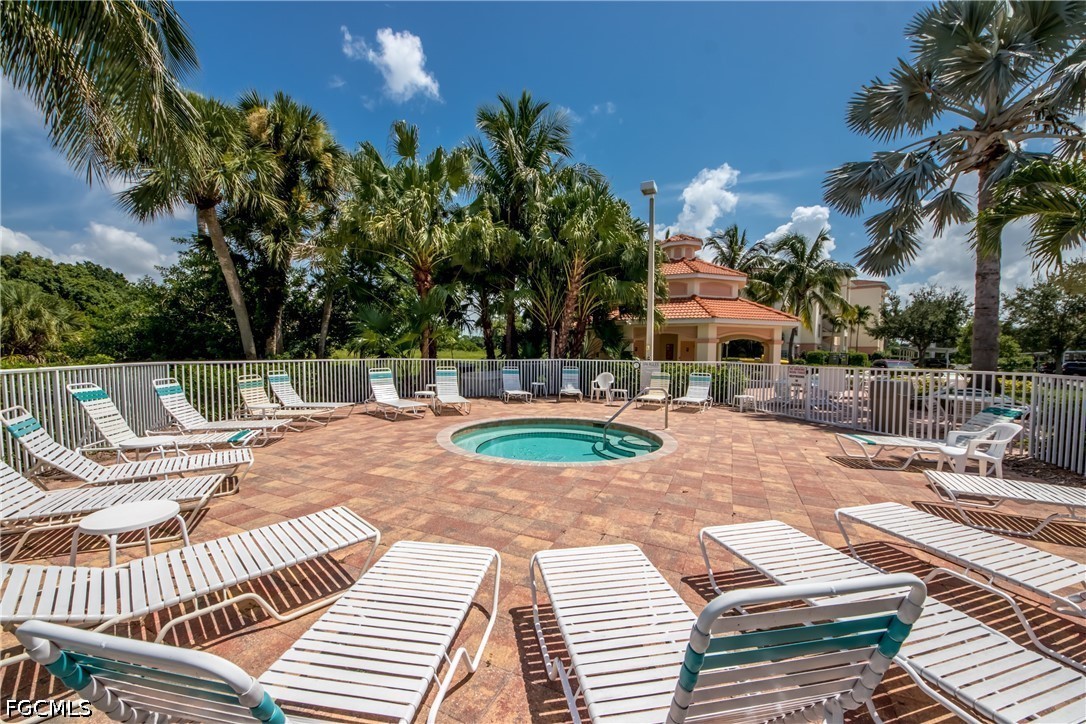 4015 Palm Tree BLVD 202