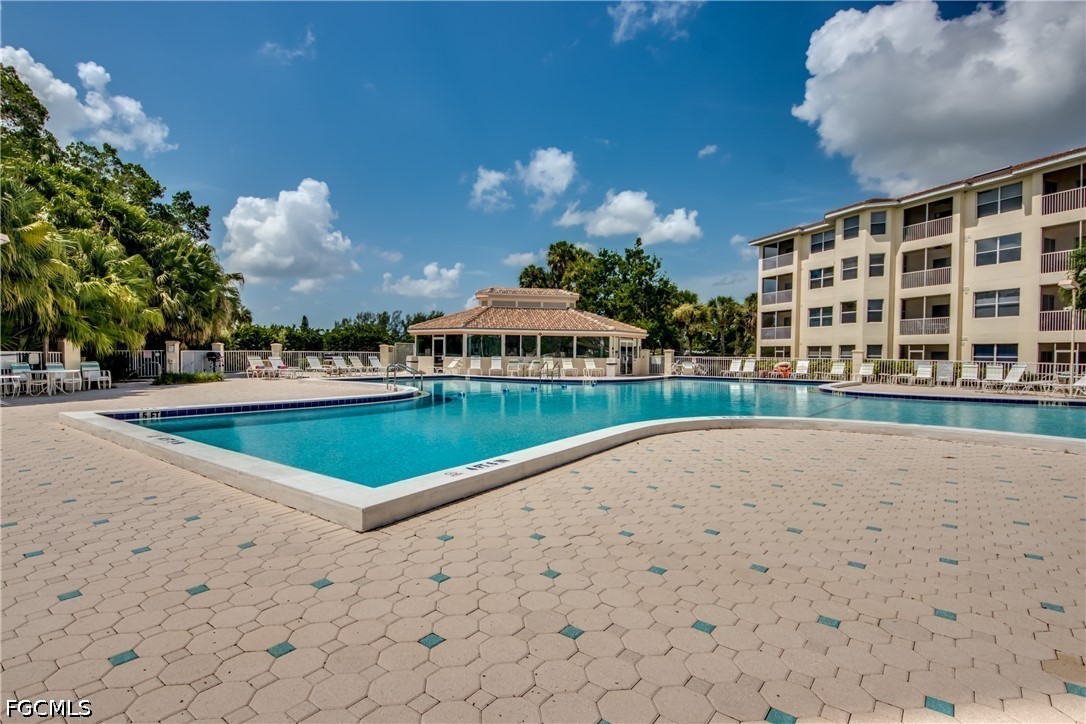 4015 Palm Tree BLVD 202