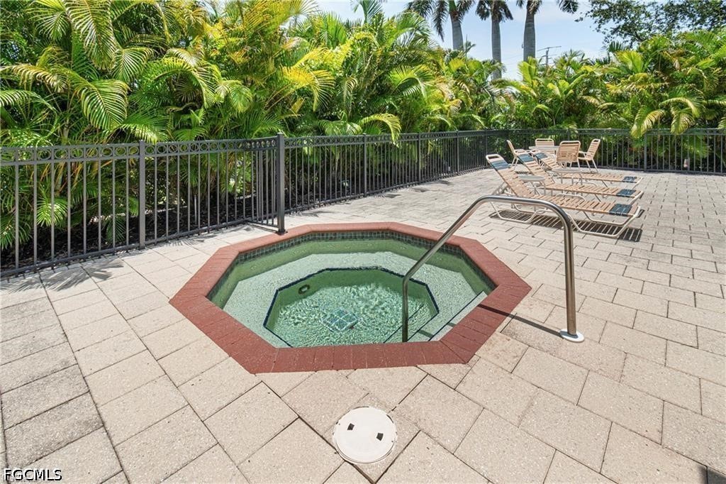 15940 Prentiss Pointe CIR 101