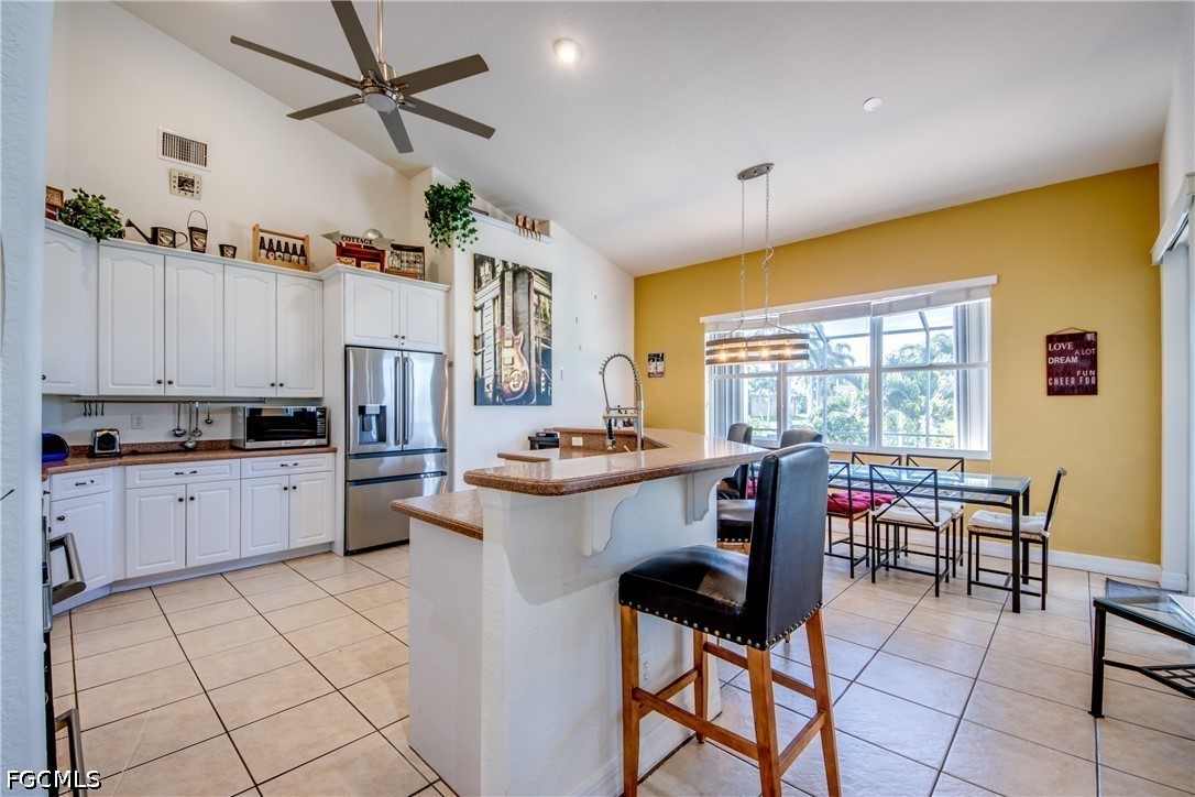 148 SW 38th TER