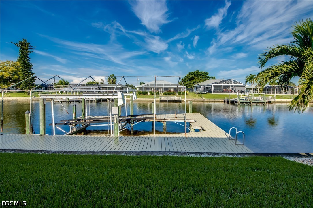148 SW 38th TER