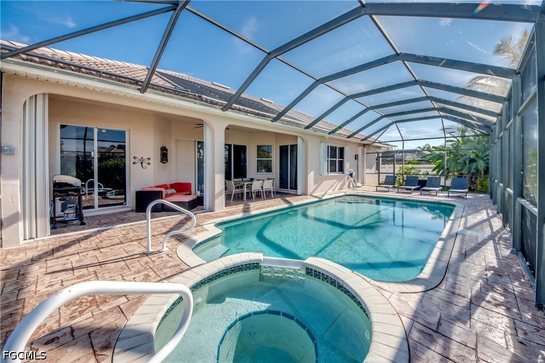 148 SW 38th TER