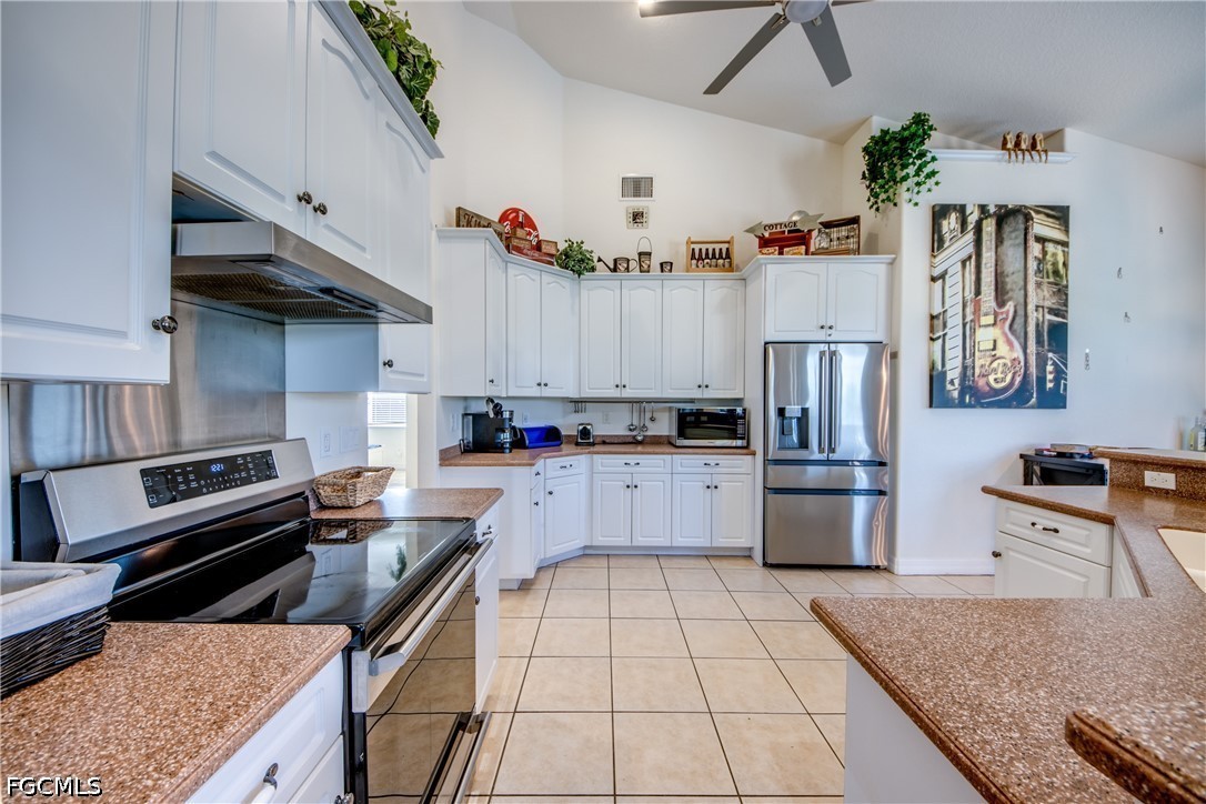 148 SW 38th TER