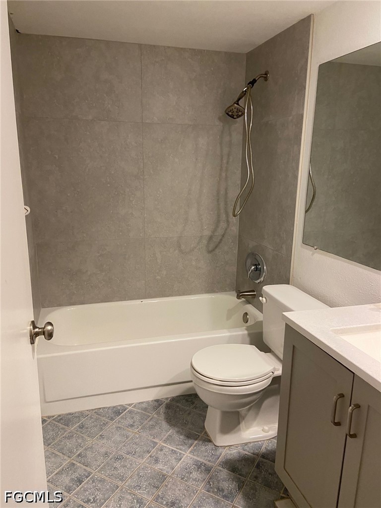 1442 Park Shore CIR 1