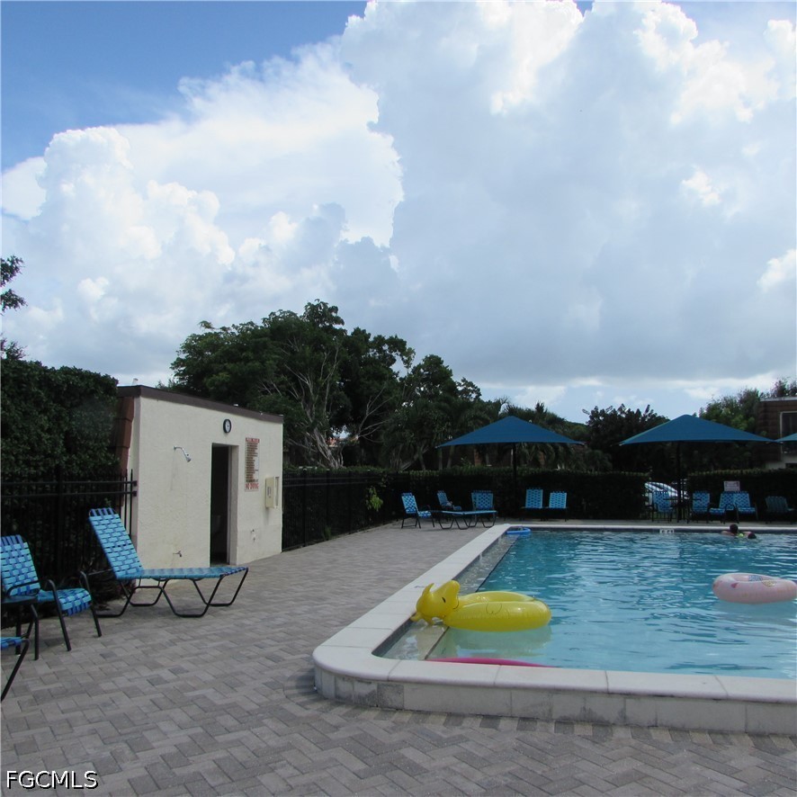 1442 Park Shore CIR 1