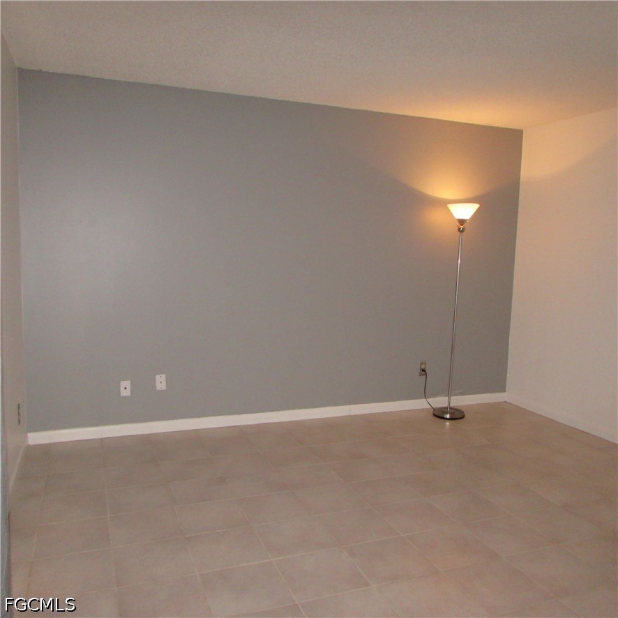 1442 Park Shore CIR 1