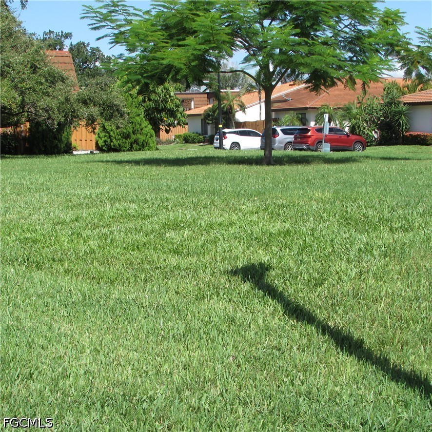 1442 Park Shore CIR 1