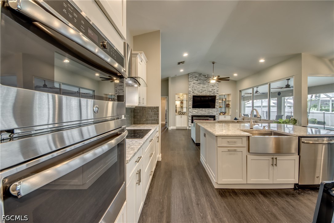 816 SW 28th TER
