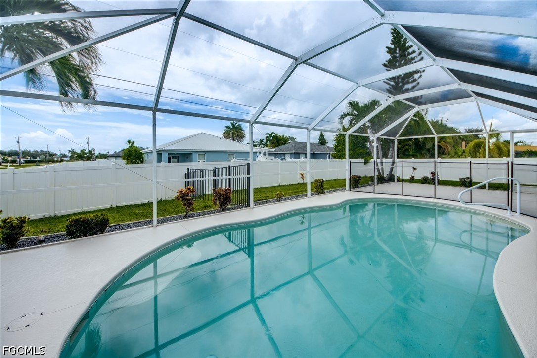 816 SW 28th TER