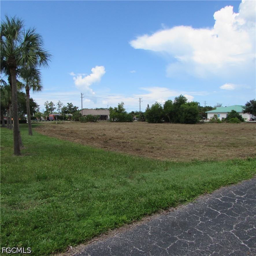 10250 Stringfellow