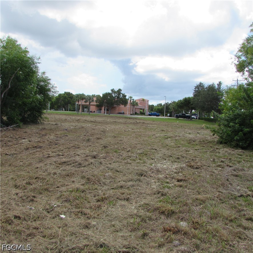 10250 Stringfellow