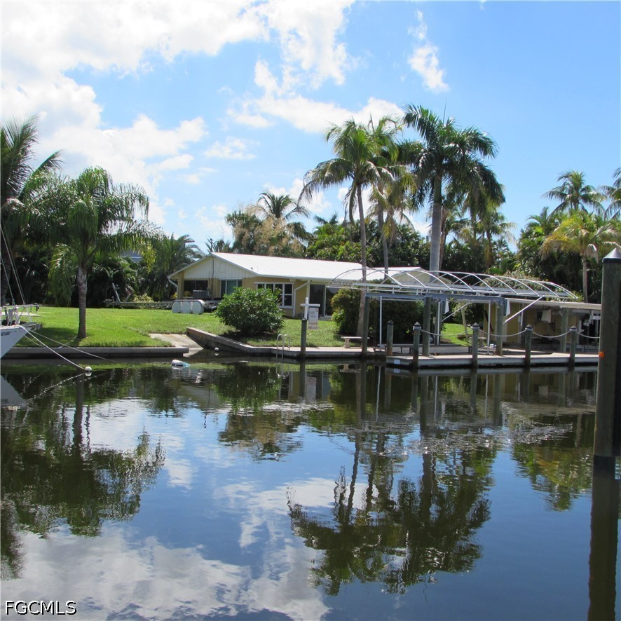 3596 Emerald AVE